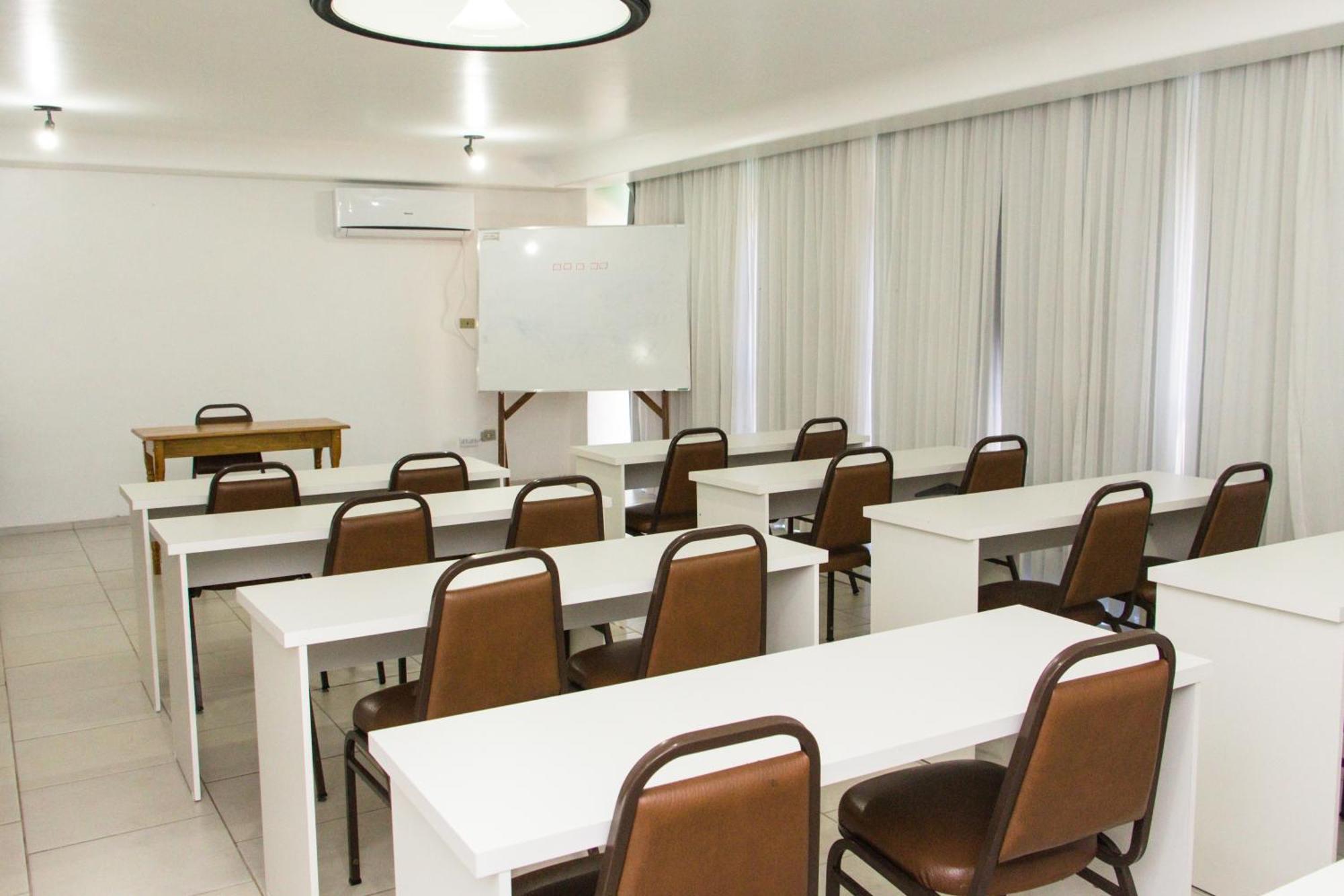 Grand Prix Hotel Cascavel  Exterior photo